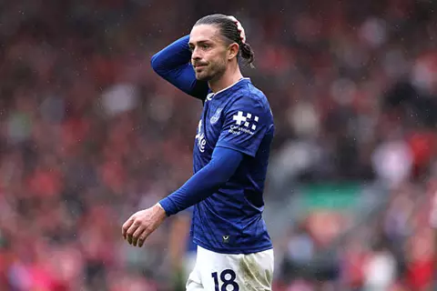 جريليش: لم أساعد نفسي في مانشستر سيتي.. وأحب السهر والحفلات